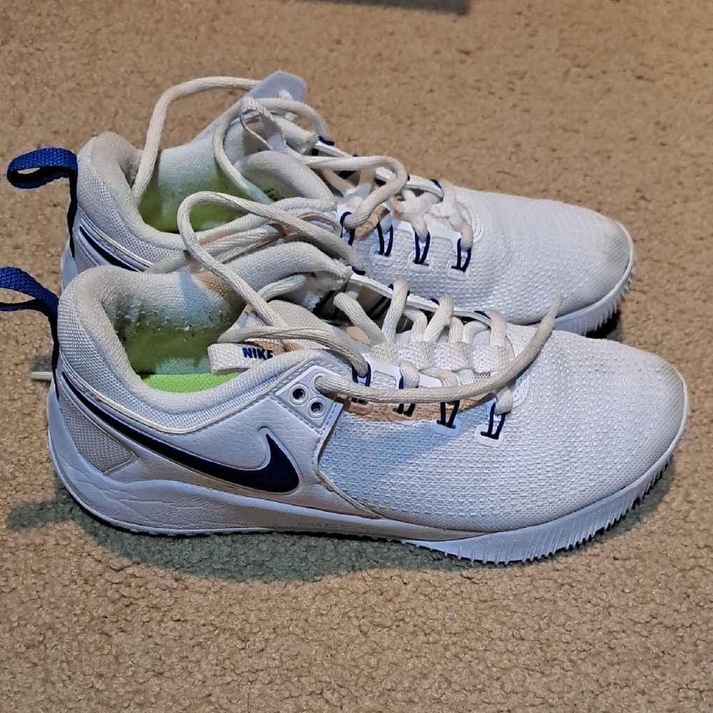 Women's Size 7.5 Nike White and Royal Volleyball Shoes